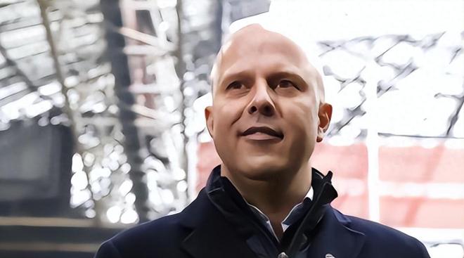 够胜任8号 够胜任8号