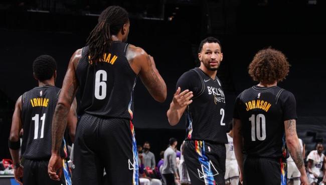 塔帅：赖斯能否出战得看情况，萨利巴和特罗萨德还需几天回归